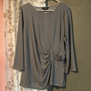 Chic Black and White Patterned Top